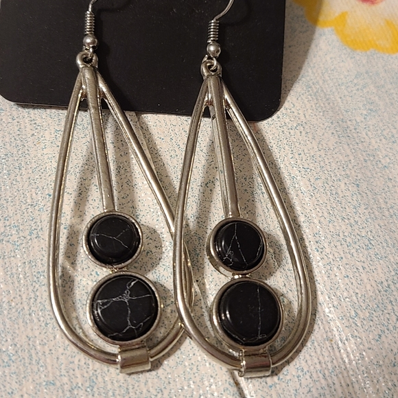 Jewelry - Picture 3 of 15